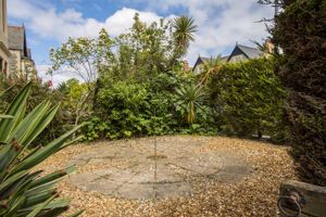 Photo 18- click for photo gallery